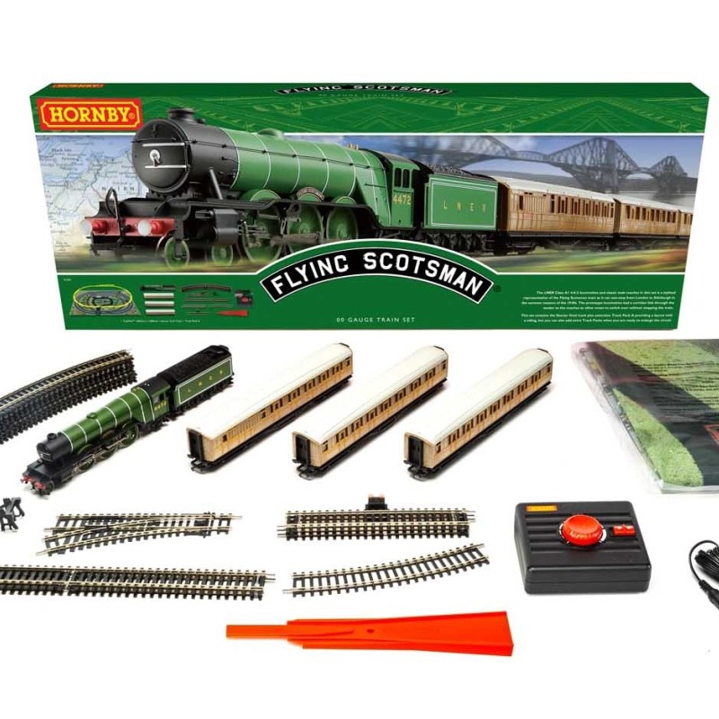 HORNBY R1255M THE FLYING SCOTSMAN LNER 4-6-2 TRAIN SET OO GAUGE DCC READY