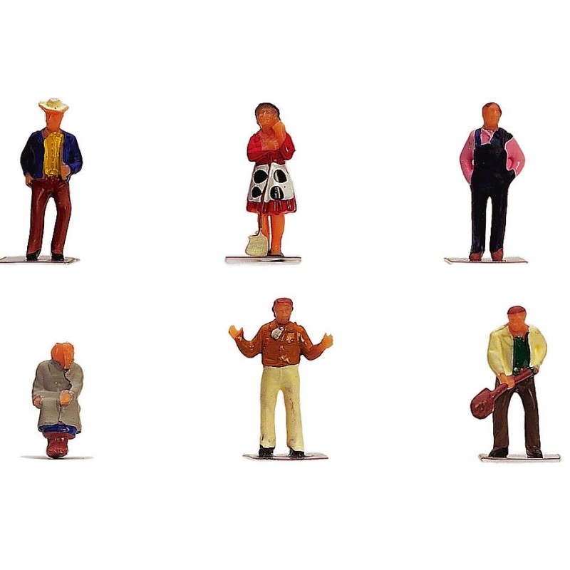 HORNBY R7118 Farm People Rail Accessory Scenery - OO GAUGE