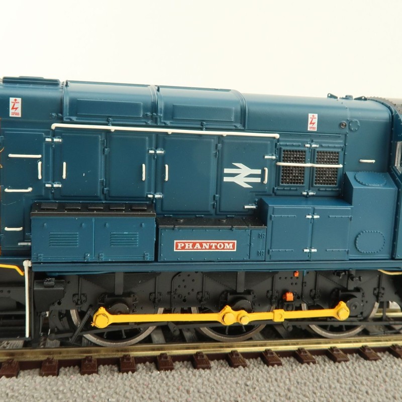 Hornby R30115 BR PO Class 08 Diesel Shutter Locomotive  0-6-0 604 Phantom - Era 10