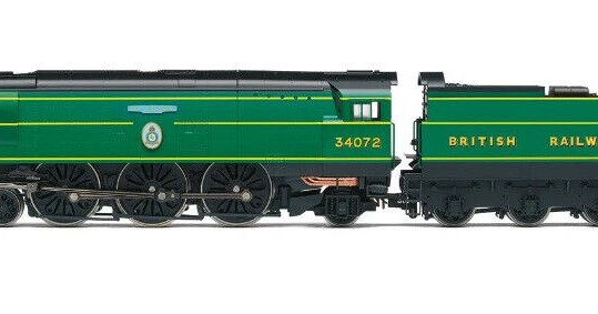 Hornby R30129 British Railways Battle of Britain Class 4-6-2 Steam ...