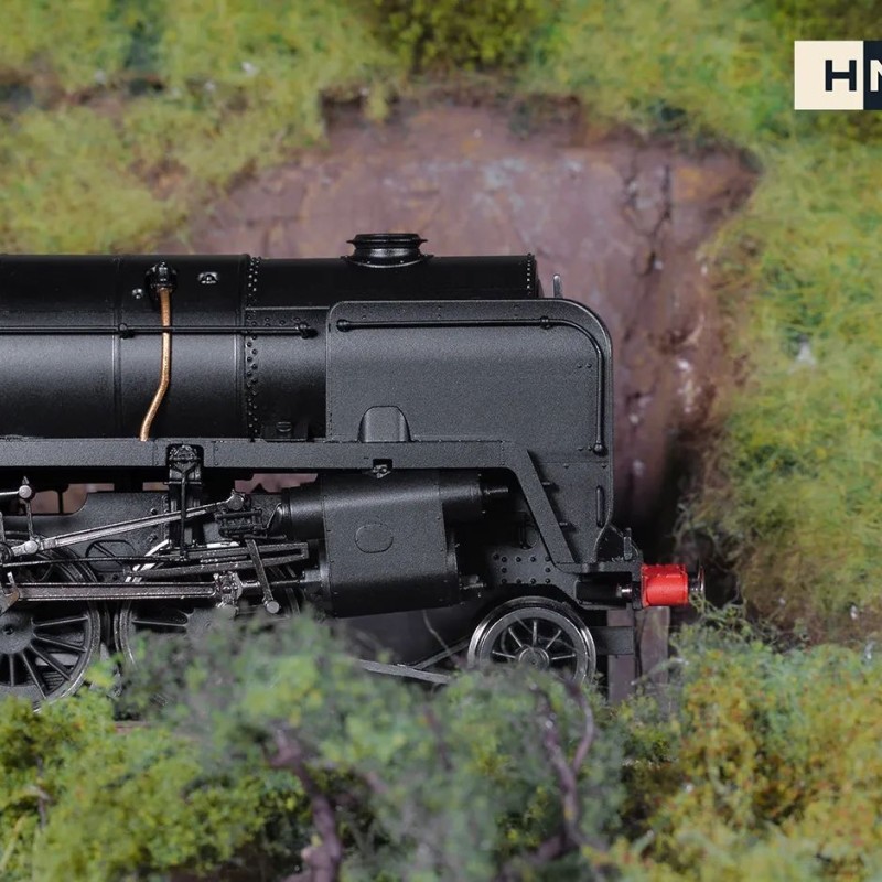 Hornby R30132TXS BR Class 9F 2-10-0 Steam Locomotive 92002 Digital sound fitted - Era 4