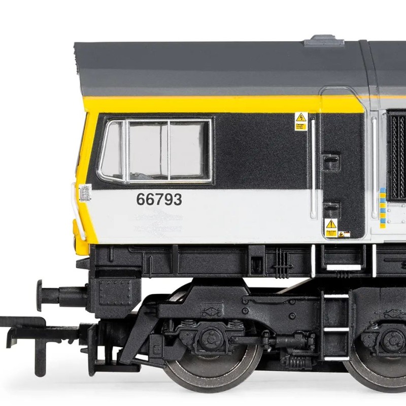Hornby R30152 GBRF Co-Co Class 66 No 793 Diesel Loco GB Railfreight - Era 11