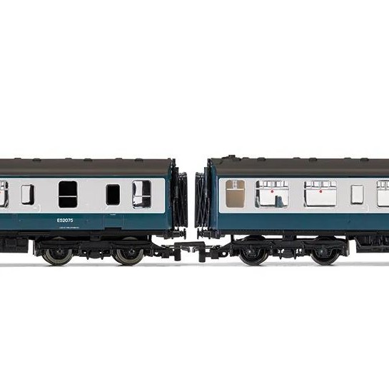 Hornby R30171 RailRoad Plus MetroTrain Class 110  Diesel 2 Car Train Pack E52075 - Era 7