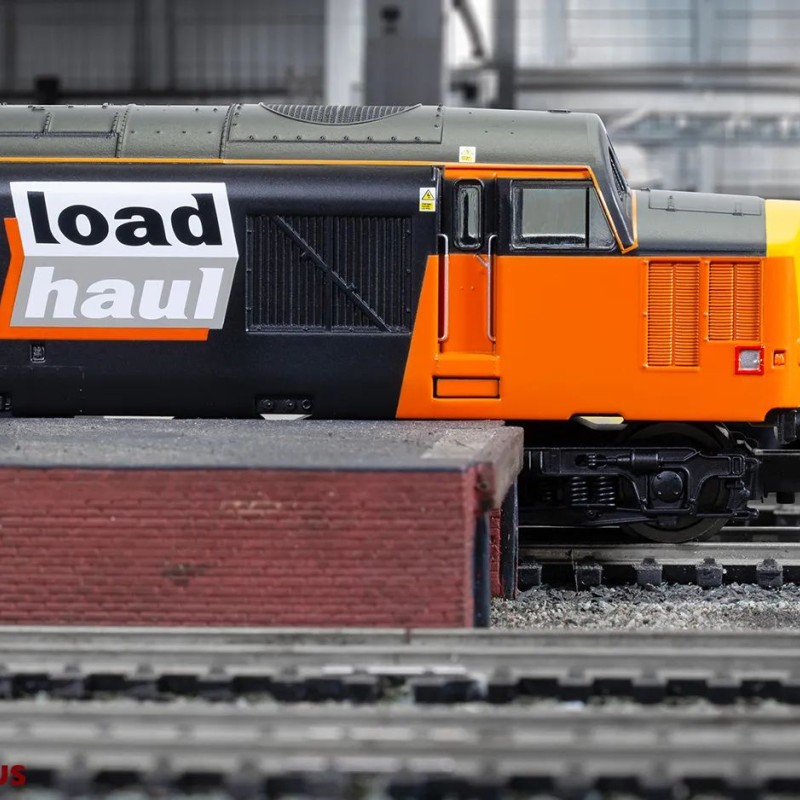 Hornby R30188 Railroad Plus Loadhaul Class 37 Co-Co 37710 Diesel Locomotive - Era 8 