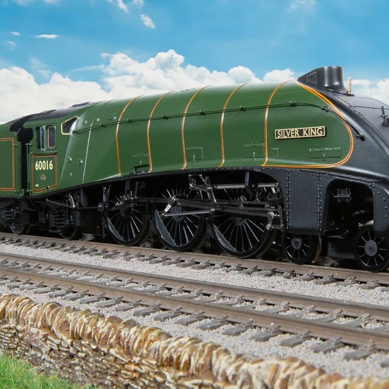 Hornby R30349 Dublo BR A4 Class 4-6-2 60016 Steam Locomotive Silver King - Era 2
