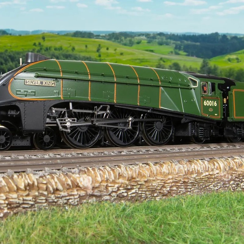 Hornby R30349 Dublo BR A4 Class 4-6-2 60016 Steam Locomotive Silver King - Era 2
