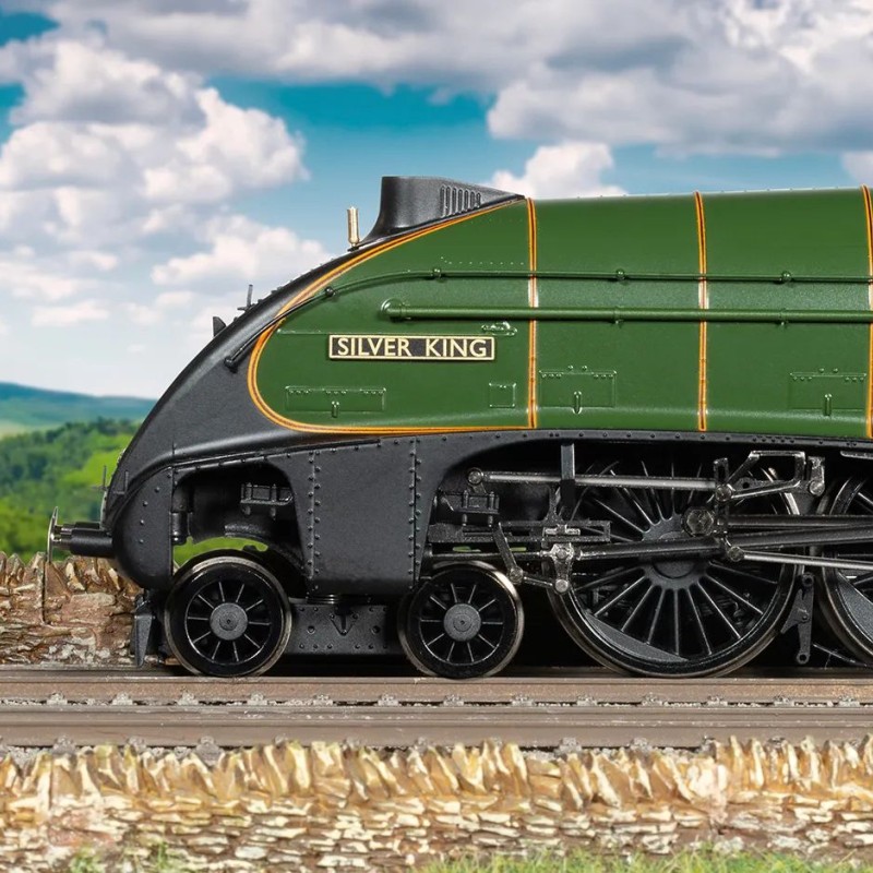 Hornby R30349 Dublo BR A4 Class 4-6-2 60016 Steam Locomotive Silver King - Era 2