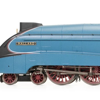 Hornby R3395TTS RailRoad LNER A4 Class Steam Loco 4-6-2 4468 Mallard Digital Sound - Era 3 OO