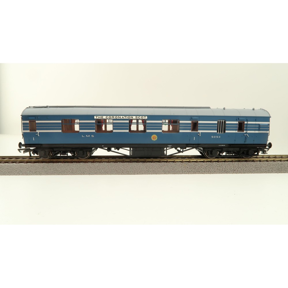 Hornby R40052 LMS Stanier D1961 Coronation Scot 57 BFK 5053 Passenger Coach with Lights - Era 3 OO Scale