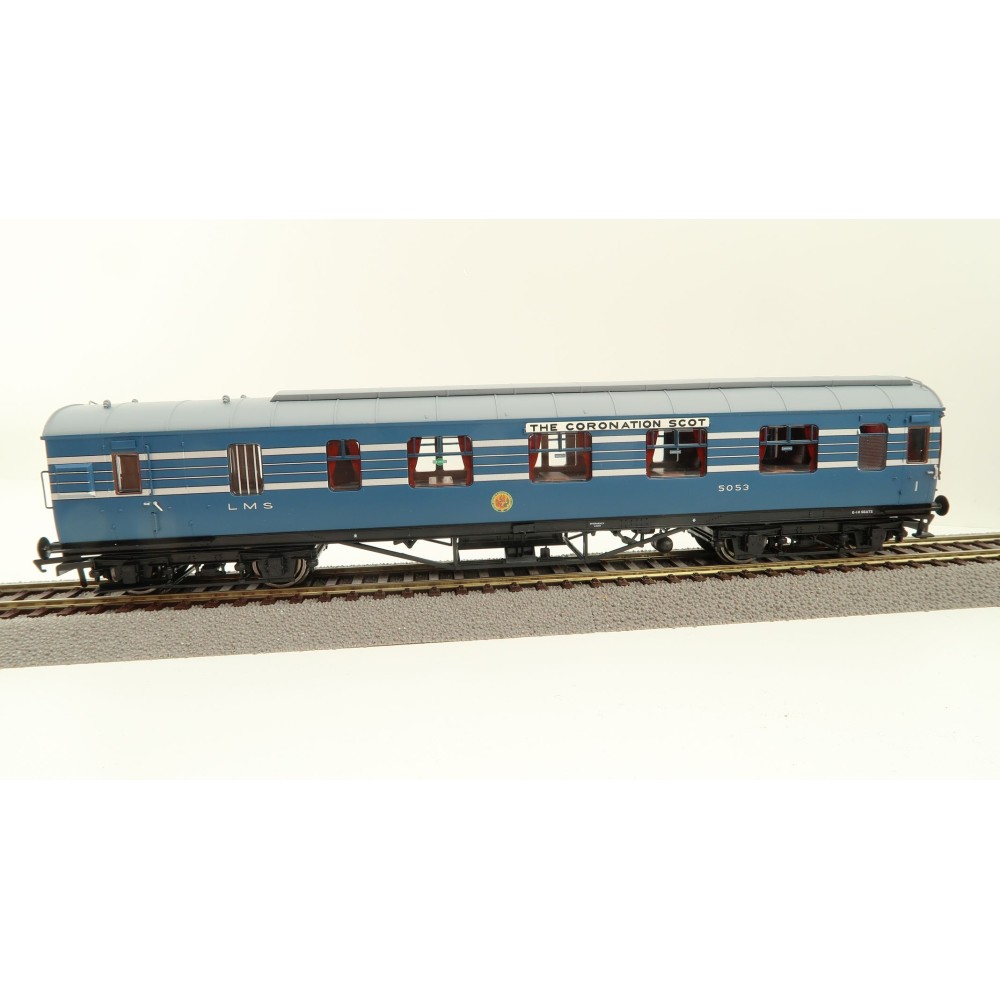Hornby R40052 LMS Stanier D1961 Coronation Scot 57 BFK 5053 Passenger Coach with Lights - Era 3 OO Scale