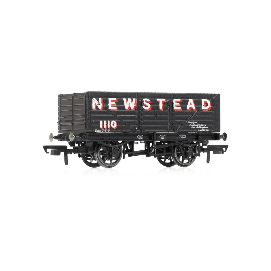 Hornby R60103 Triple Wagon Pack - B.W & Co J. James & Co & Newstead Colliery - Era 3