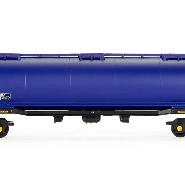 Hornby R60197 VTG 100T TEA Bogie Tanker Wagon - Era 9 OO Scale