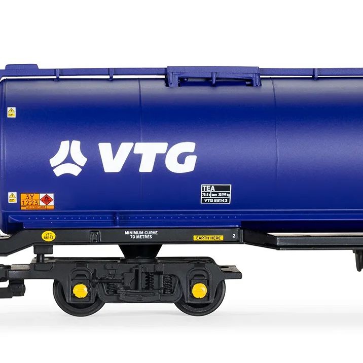 Hornby R60197 VTG 100T TEA Bogie Tanker Wagon - Era 9 OO Scale