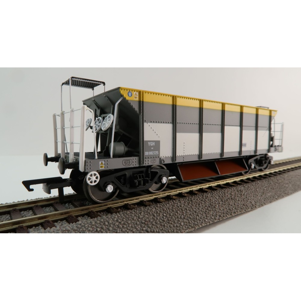 Hornby R60246 BR YGB Seacow Wagon DB982725 - Era 8 OO Scale