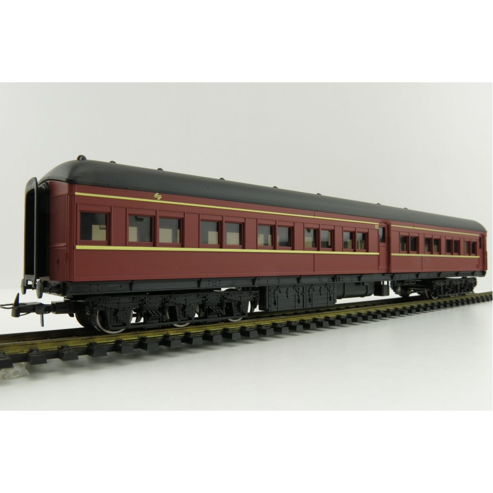 Lima HL4010 NSW MFE 2nd Class Passenger Coach Period III - 1:87 Scale