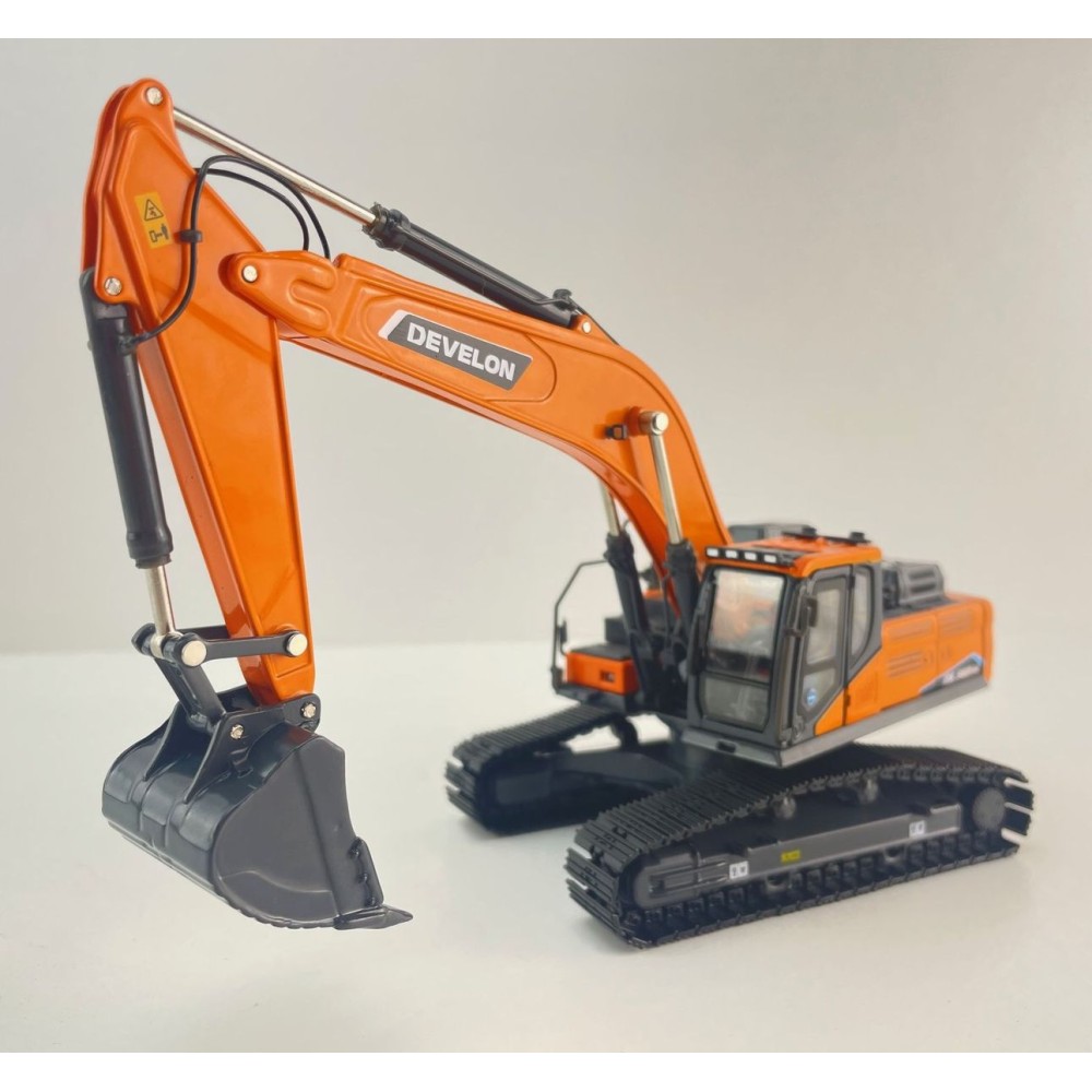 Develon - Develon DX380HD Hydraulic Crawler Excavator Diecast - Scale 1:50