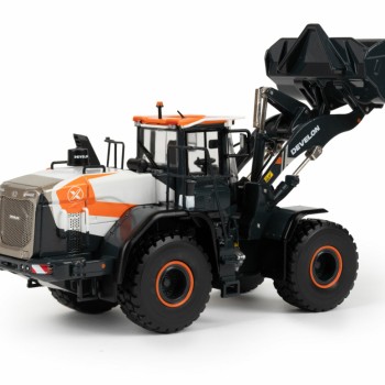 IMC Models 16-1015 Develon DL420-5 Wheel Loader Conpect X 1:50