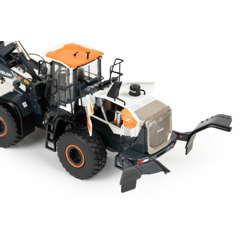 IMC Models 16-1015 Develon DL420-5 Wheel Loader Conpect X 1:50