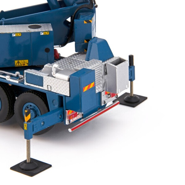 IMC Models 20-1047 Demag AC 45 City Mobile Crane Large Wheel Sarens - Scale 1:50