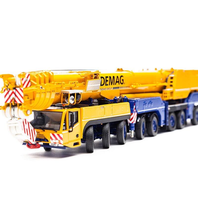 IMC Models 31-0141 Demag AC 700-9 All Terrain Mobile Crane Standard Edition - Scale 1:50