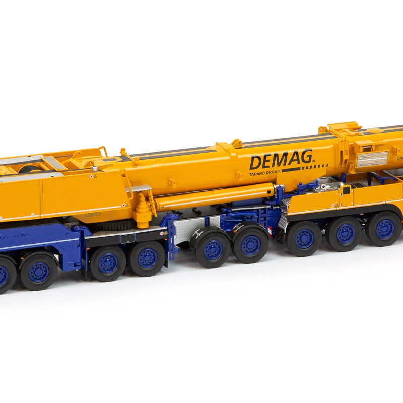 IMC Models 31-0141 Demag AC 700-9 All Terrain Mobile Crane Standard Edition - Scale 1:50