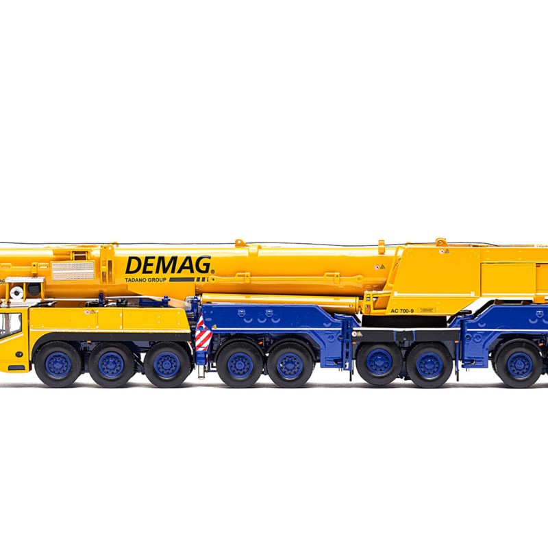 IMC Models 31-0141 Demag AC 700-9 All Terrain Mobile Crane Standard Edition - Scale 1:50