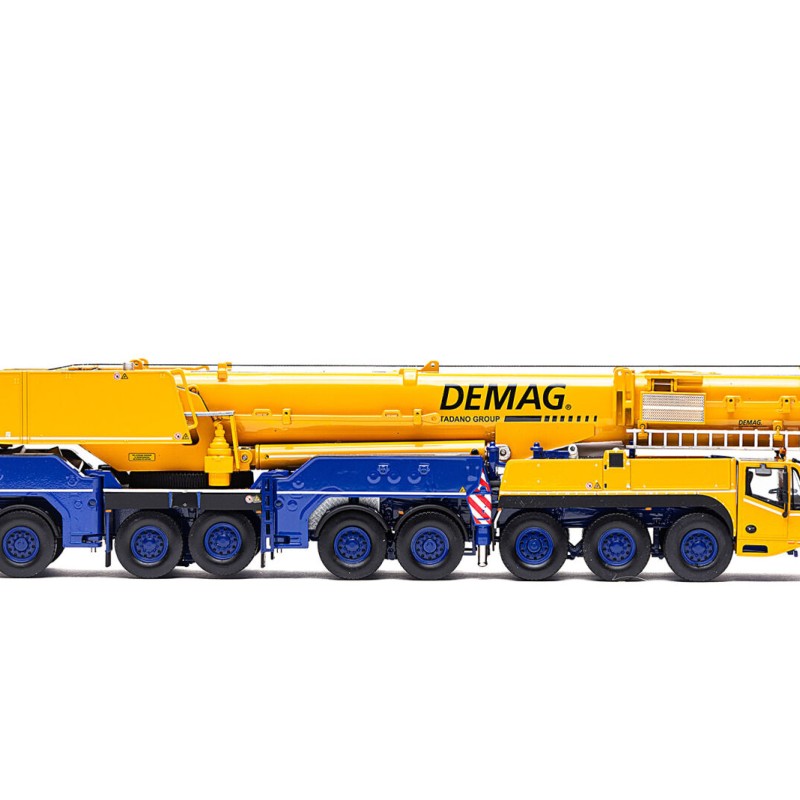 IMC Models 31-0141 Demag AC 700-9 All Terrain Mobile Crane Standard Edition - Scale 1:50