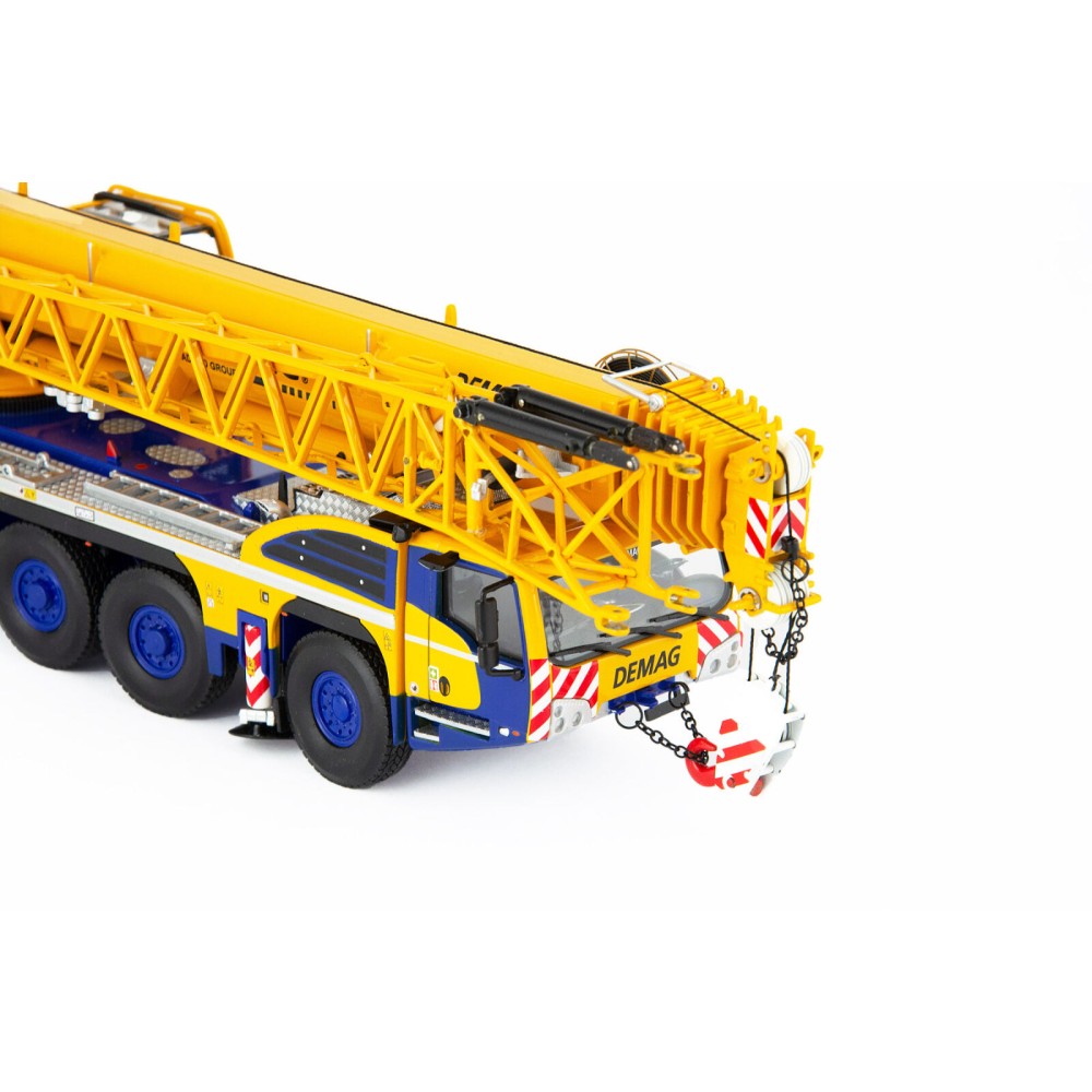 IMC Models 31-0207 Tadano Demag AC 250-5 All Terrain Mobile Crane New Look - Scale 1:50
