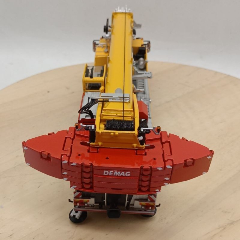 IMC Models 31-0273 Australian Demag AC 220-5 All Terrain Mobile Crane Surlift Cranes - Scale 1:50