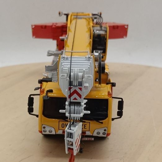IMC Models 31-0273 Australian Demag AC 220-5 All Terrain Mobile Crane Surlift Cranes - Scale 1:50