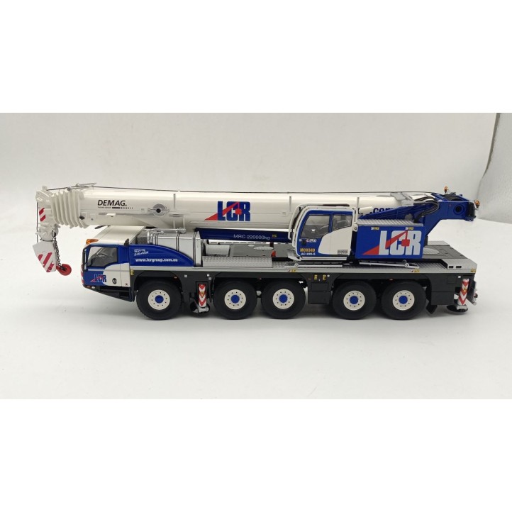 IMC Models 31-0274 Australian Demag AC 220-5 All Terrain Mobile Crane LCR Group - Scale 1:50