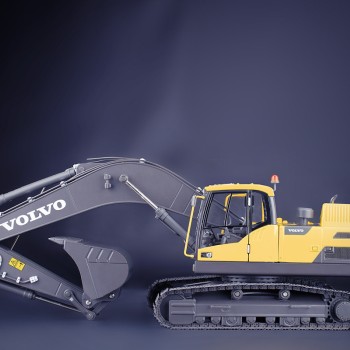 IMC Models 31-0278 Volvo EC 350 D Crawler Excavator - Scale 1:32