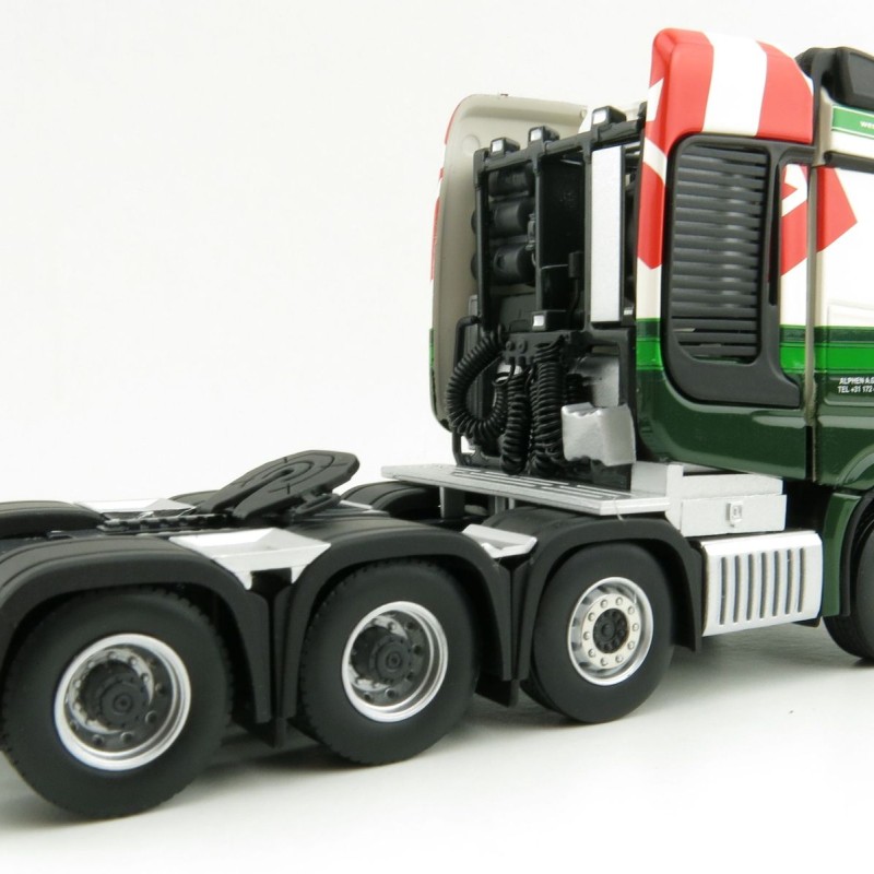IMC Models 32-0060 Mercedes Benz Actros 8x4 Heavy Haulage Truck Westdijk - 1:50