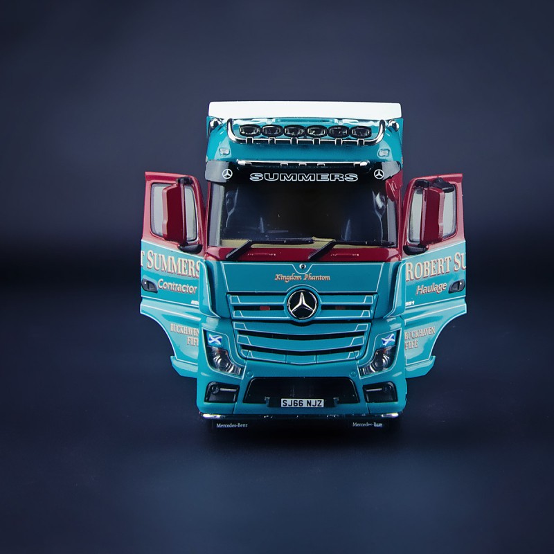 IMC Models 32-0104 Mercedes Benz Actros BigSpace 6x2 Prime Mover RHD - Robert Summers - 1:50