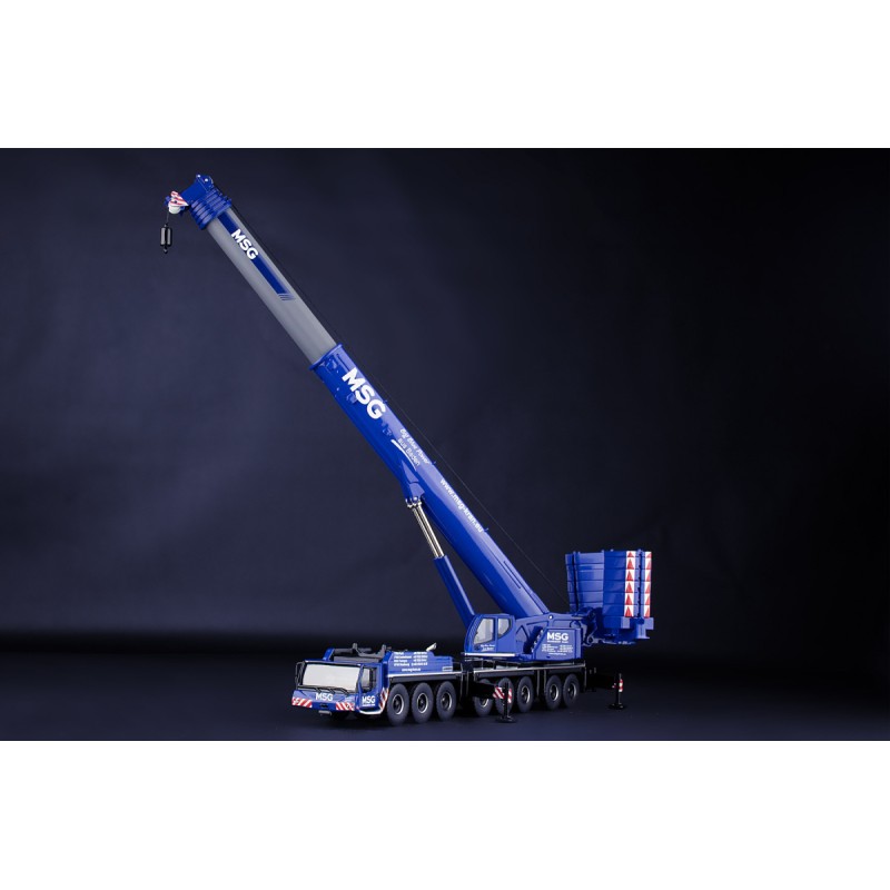 IMC Models 32-0159 - MSG Liebherr LTM 1450-8.1 Mobile Crane - Scale 1:87
