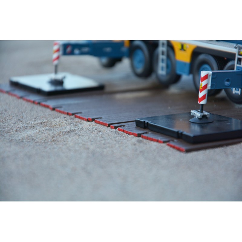 IMC Models 33-0098 Dragline Mats Set - Five Mats, Chain and Hooks - 1:50