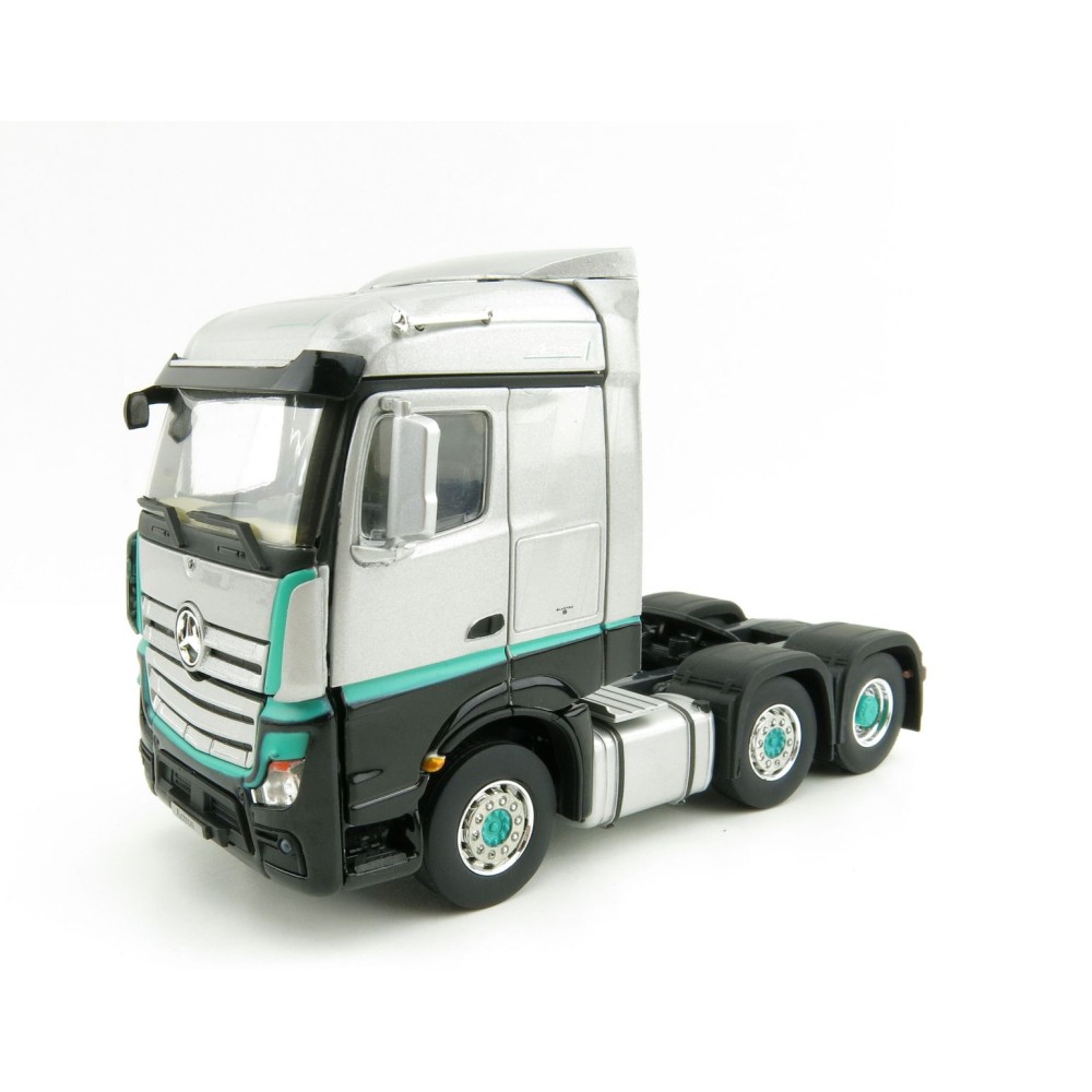 IMC Models 33-0120 Mercedes-Benz Actros StreamSpace 6x2 Actros 1 Silver Edition 1:50