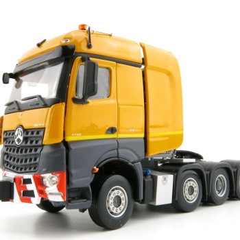 IMC Models 33-0122 Mercedes-Benz Arocs SLT BigSpace 8x4 Prime Mover Yellow 1:50