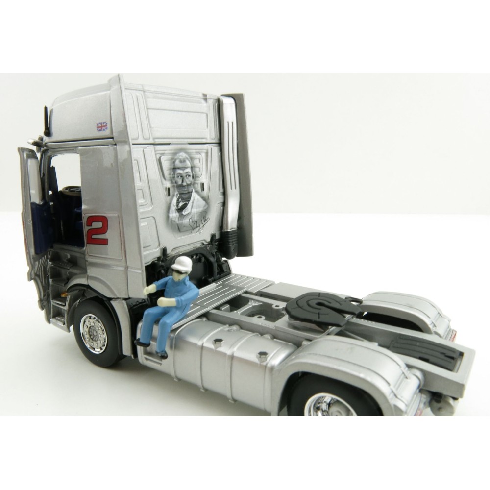 IMC Models 33-0123 Mercedes-Benz Actros 722 GigaSpace 4x2 Sir Stirling Moss 1:50