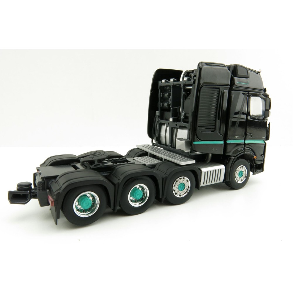 IMC Models 33-0126 Mercedes-Benz Actros SLT BigSpace 8x4 - Actros 1 Black Edition 1:50