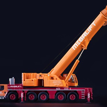 IMC Models 33-0130 - Liebherr LTM 1250-5.1 Mobile Crane Megalift - Scale 1:87