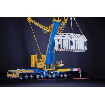 IMC Models 33-0134 Demag AC 700-9 All Terrain Mobile Crane Huationg  - Scale 1:50