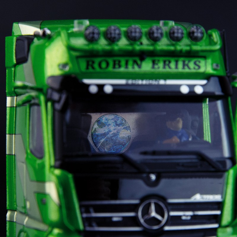 IMC Models 33-0170 Mercedes-Benz Actros GigaSpace 4x2 Prime Mover - Robin Eriks - 1:50