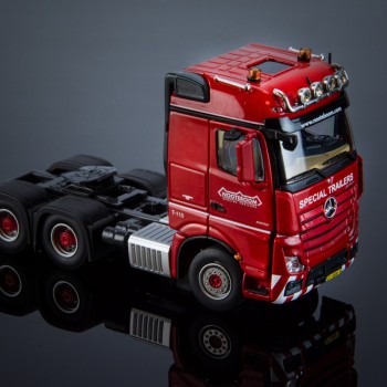 IMC Models 5722397 Nooteboom Redline MB Actros BigSpace 6x4 1:50