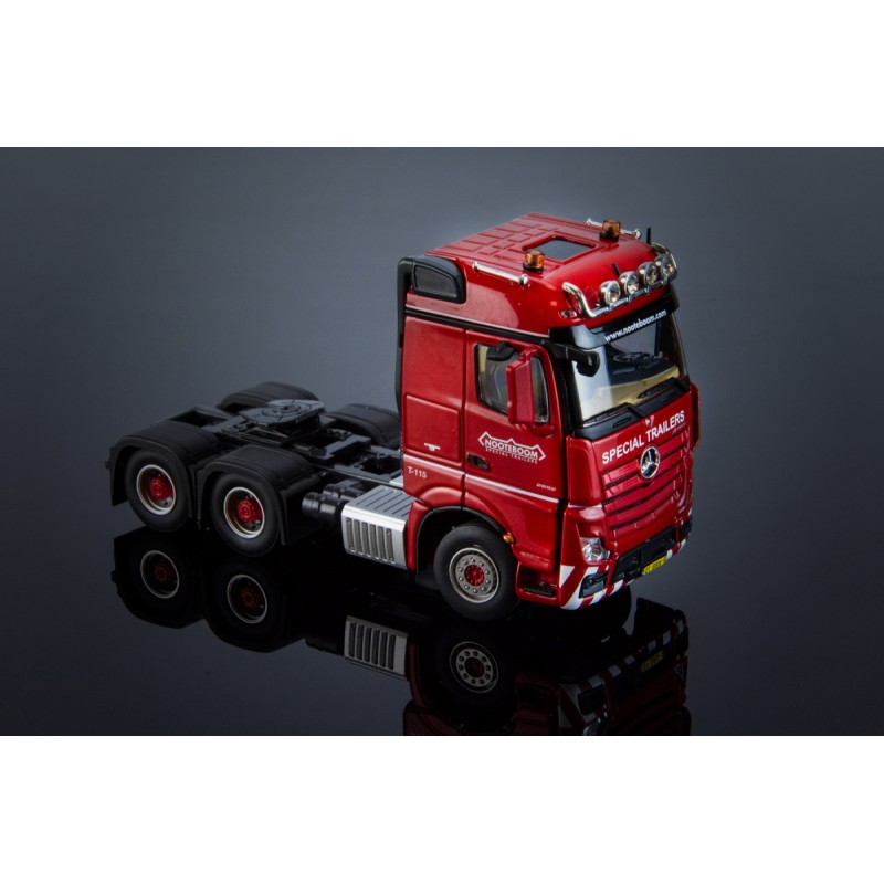 IMC Models 5722397 Nooteboom Redline MB Actros BigSpace 6x4 1:50
