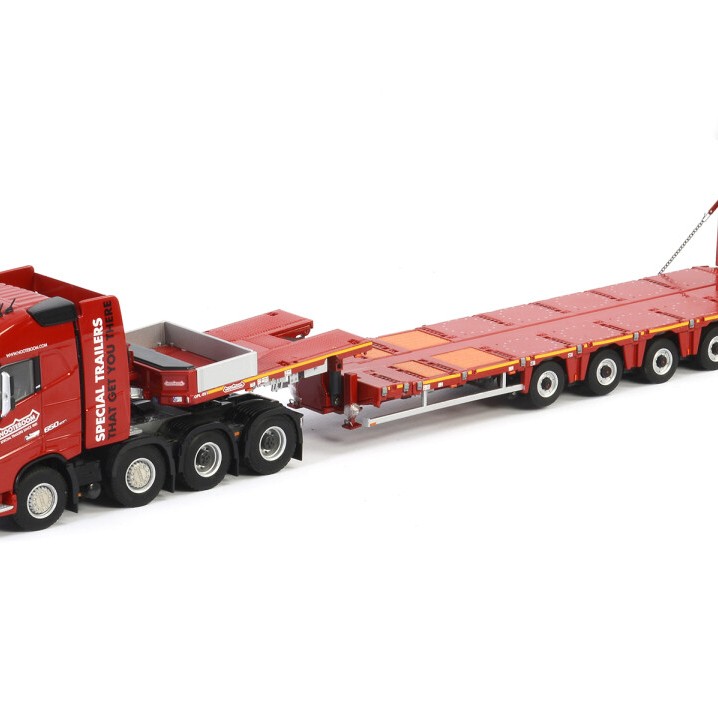 IMC Models 5855174 Mercedes-Benz Actros 6x4 with Nooteboom Redline 4-axle MCOS Low Loader - 1:50
