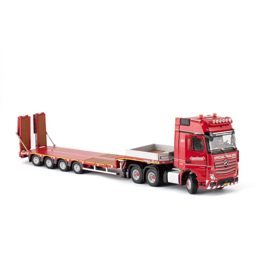 IMC Models 5855174 Mercedes-Benz Actros 6x4 with Nooteboom Redline 4-axle MCOS Low Loader - 1:50
