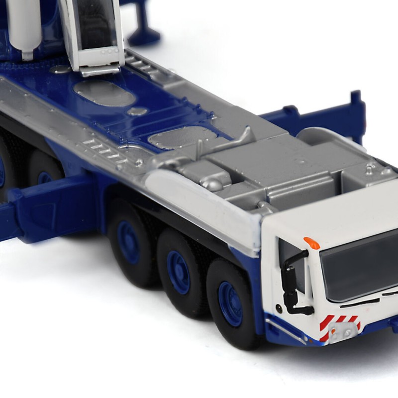 IMC Models 80-1024 Tadano AC 7.450-1 All Terrain Mobile Crane - Scale 1:87