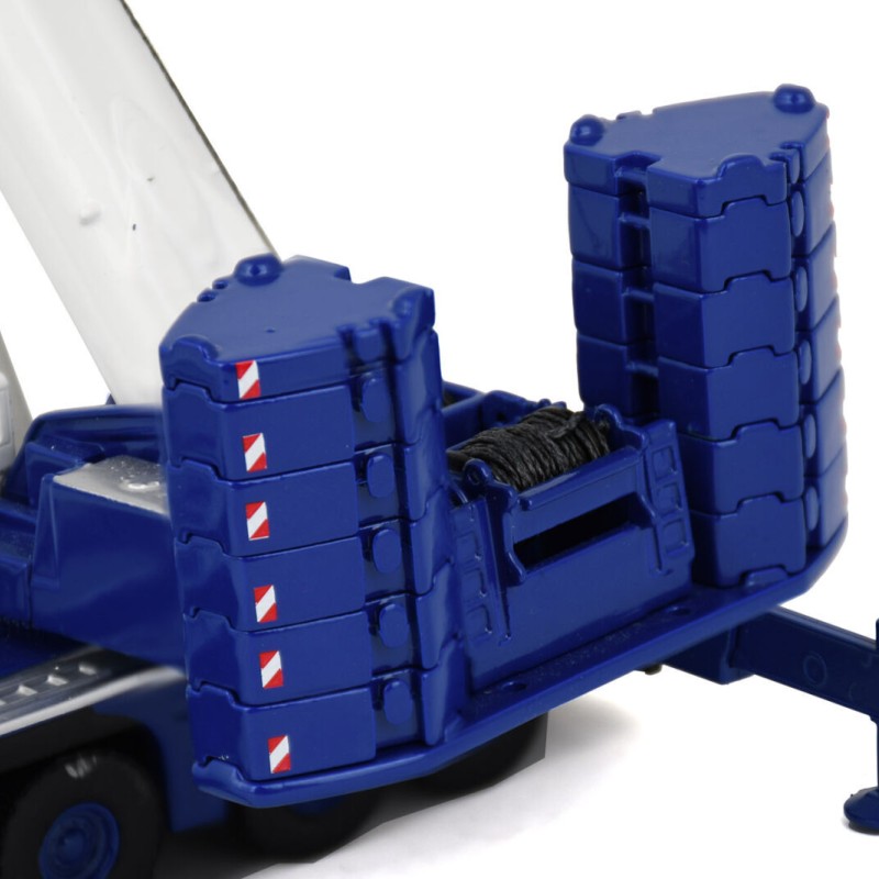 IMC Models 80-1024 Tadano AC 7.450-1 All Terrain Mobile Crane - Scale 1:87