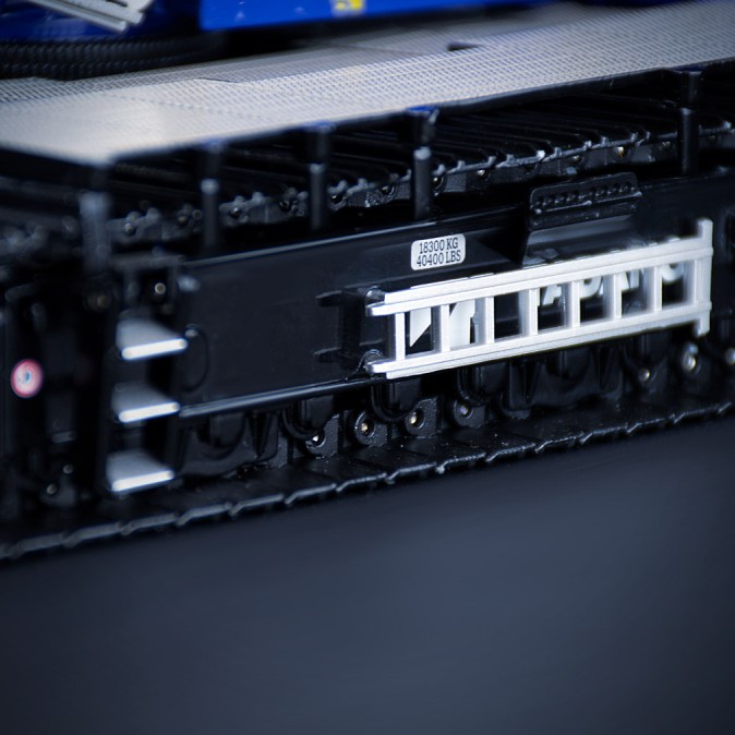 IMC Models 80-1025 Tadano GTC-1800EX GTC-2000 Crawler Crane - Scale 1:50